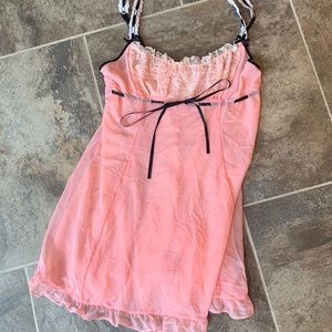 Medium Betsy Johnson peach nighty